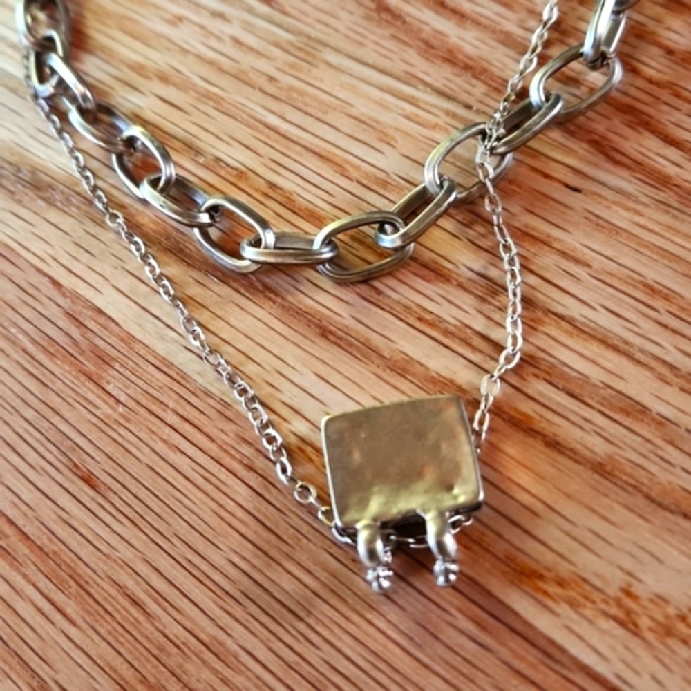 Anthropology Layered Necklace, gold tones 16 - 18 inch - Picture 5 of 5